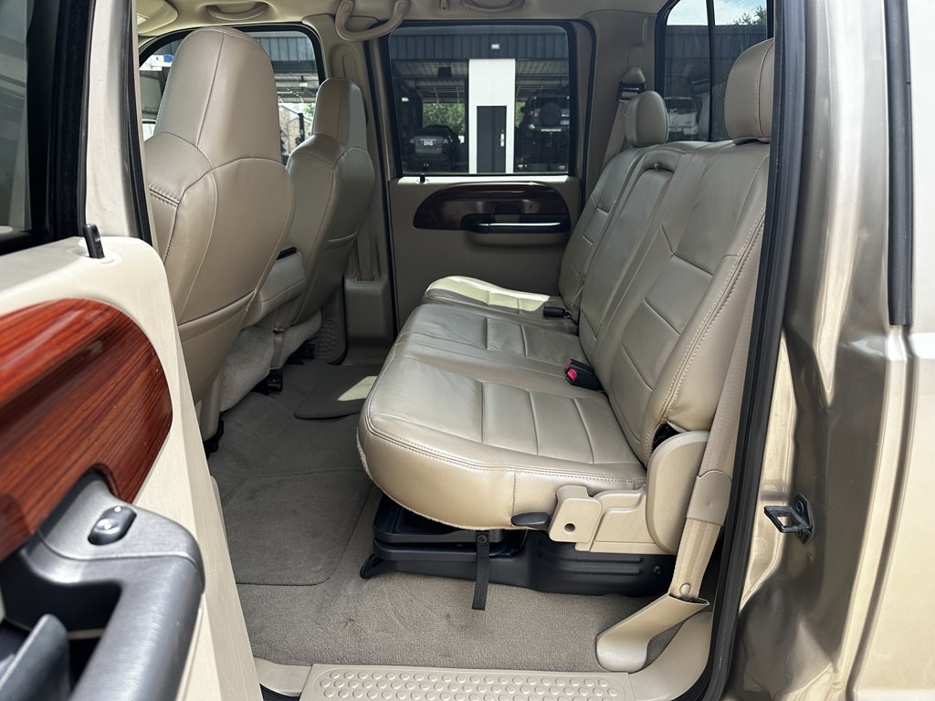2005 Ford F-250 Image 45