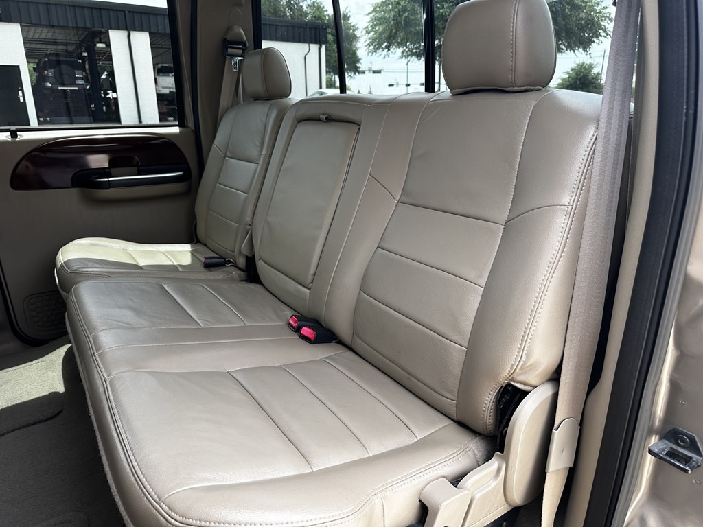 2005 Ford F-250 Image 46