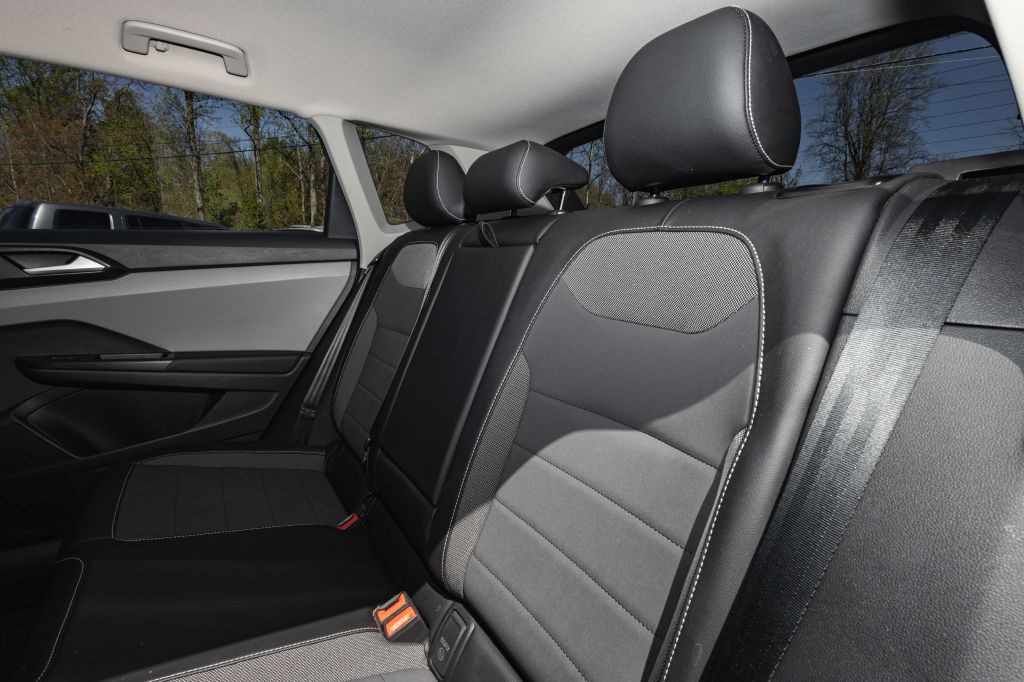 2022 Volkswagen Taos Image 27