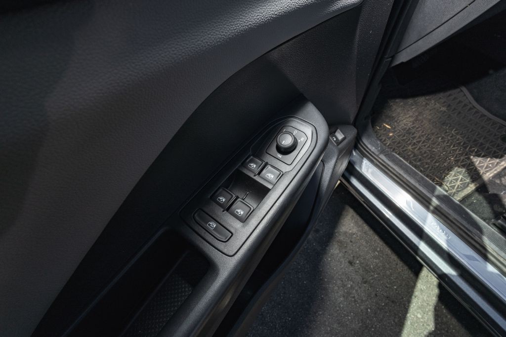 2022 Volkswagen Taos Image 28