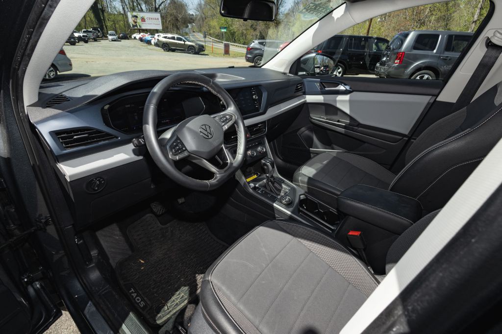 2022 Volkswagen Taos Image 29