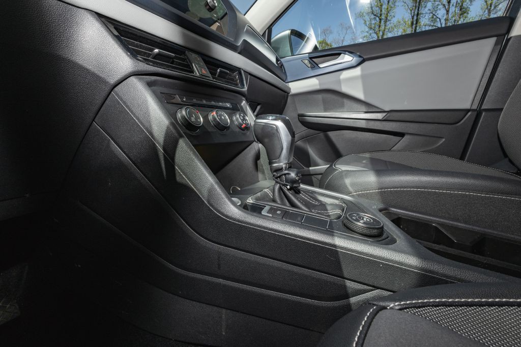 2022 Volkswagen Taos Image 32
