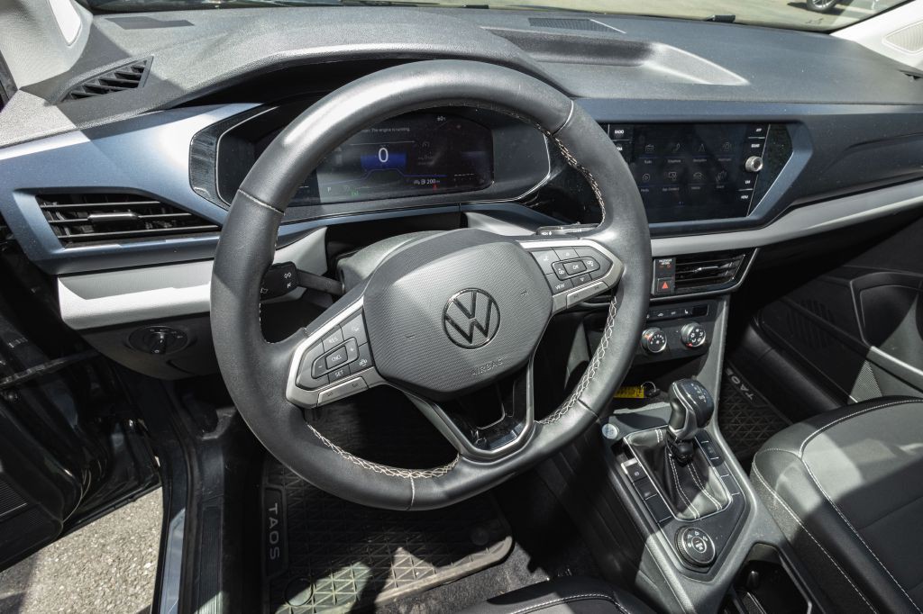 2022 Volkswagen Taos Image 33