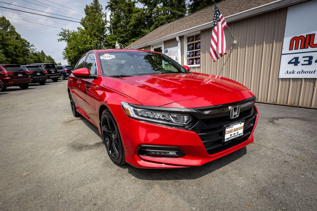 2018 Honda Accord Image 2