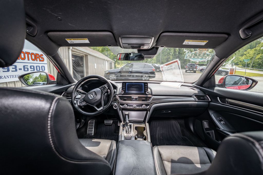 2018 Honda Accord Image 9