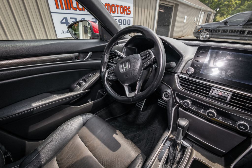 2018 Honda Accord Image 22
