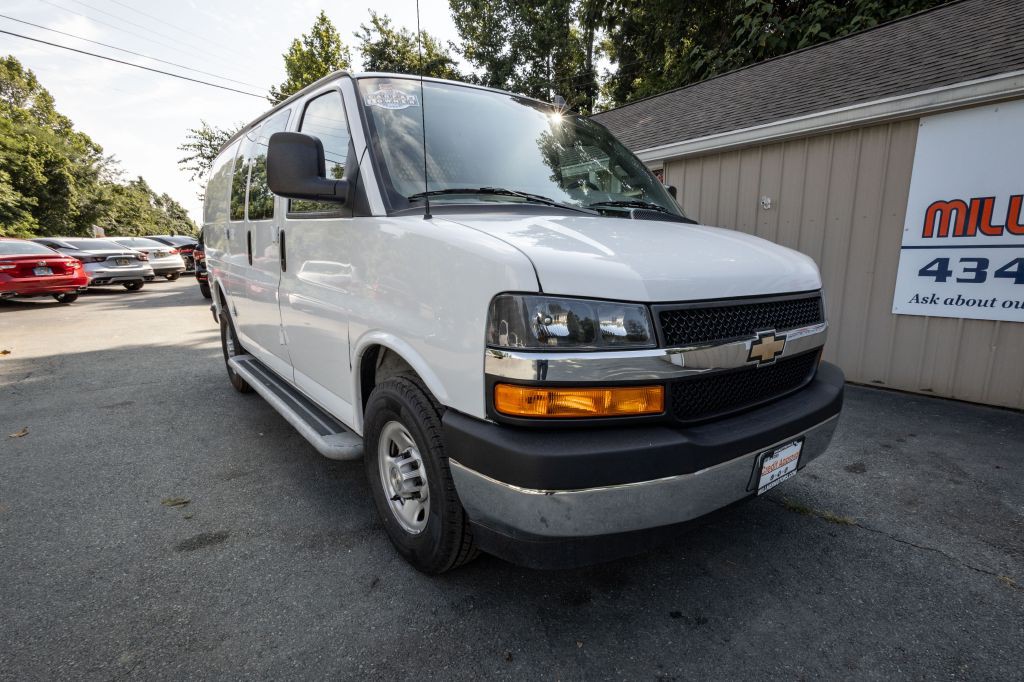 2023 Chevrolet Express Image 2
