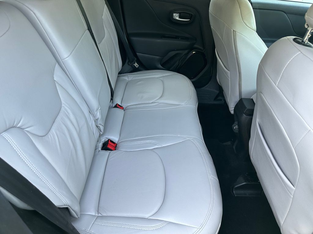 2018 Jeep Renegade Image 12