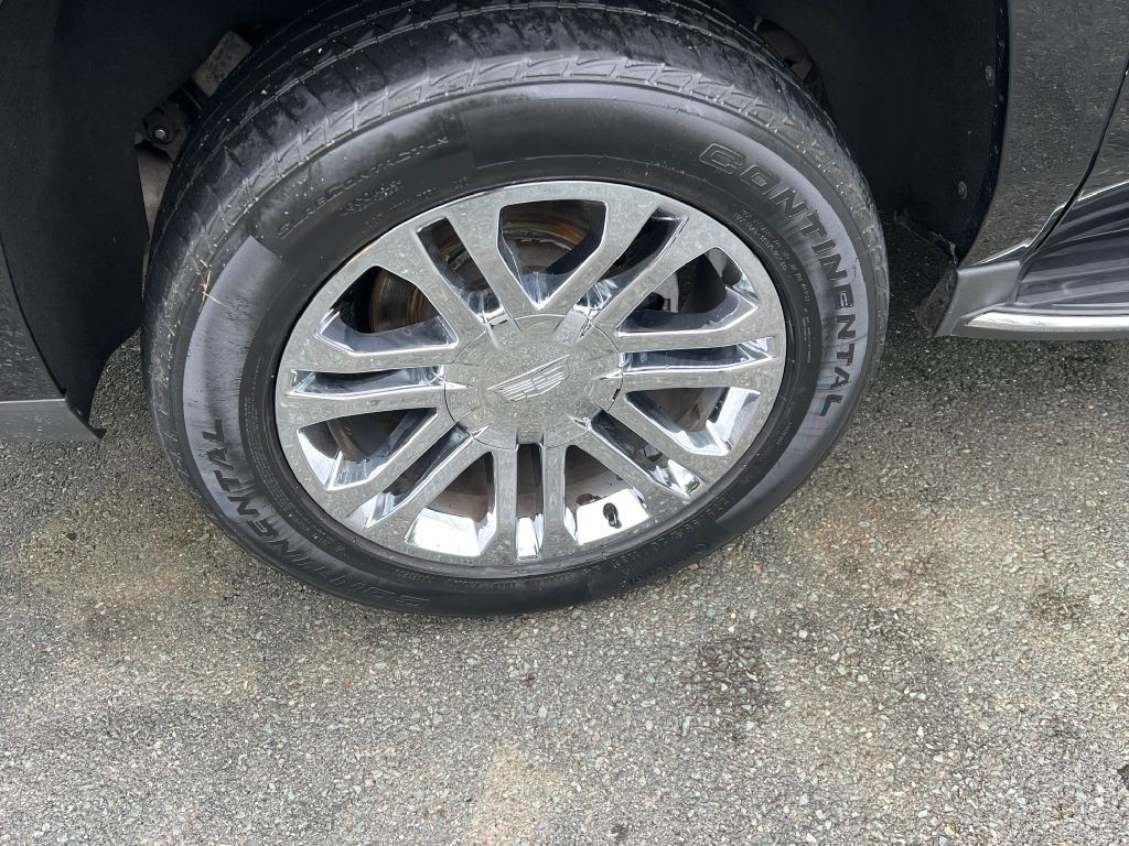 2018 Cadillac Escalade Image 19