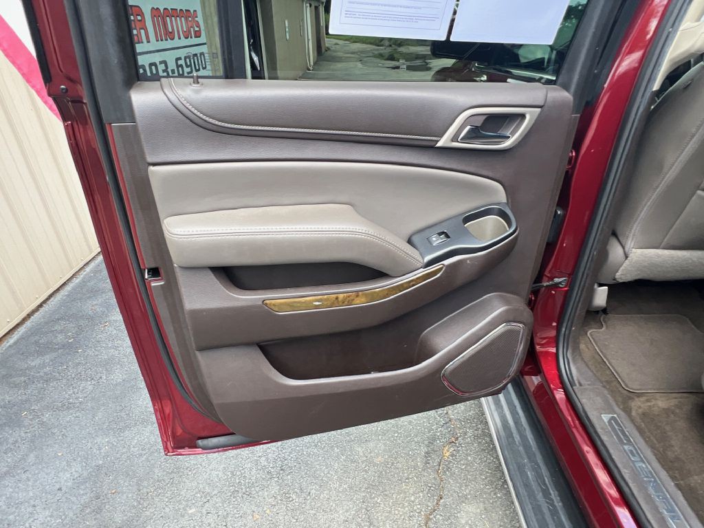 2017 GMC Yukon Image 9