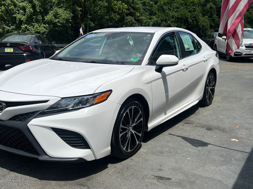 2019 Toyota Camry Image 5