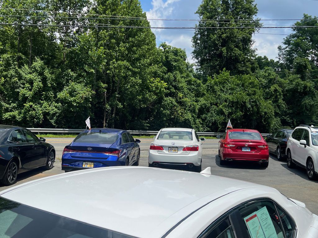 2019 Toyota Camry Image 6