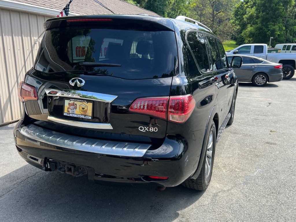 2015 INFINITI QX80 Image 9