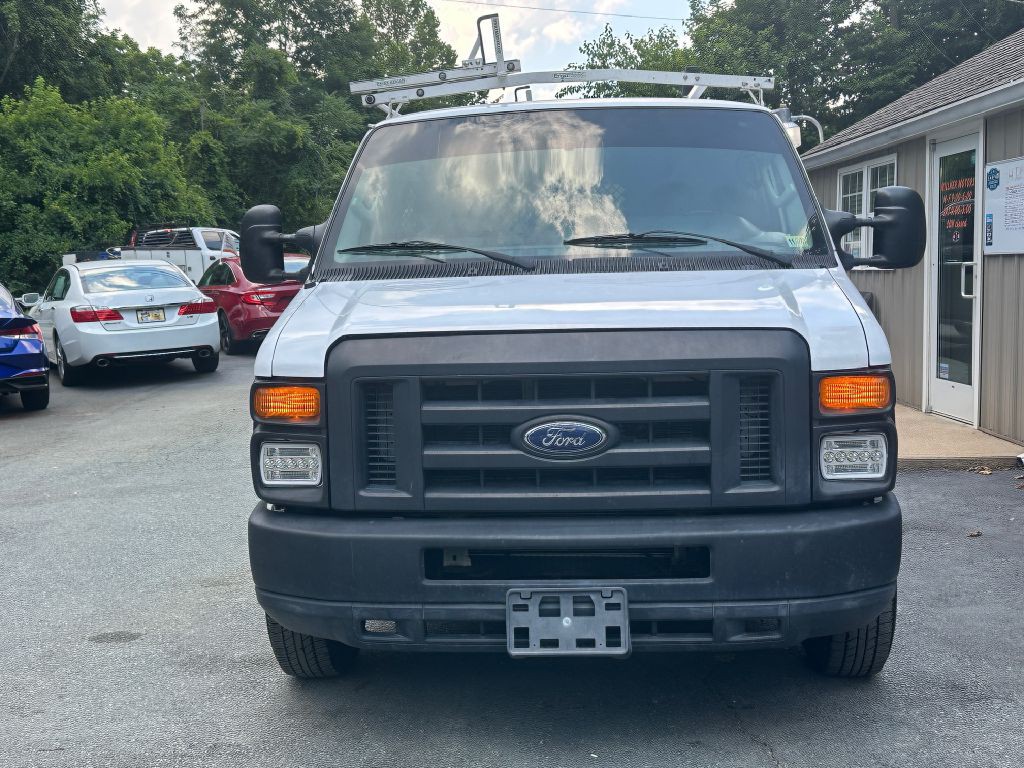 2014 Ford Econoline Image 2
