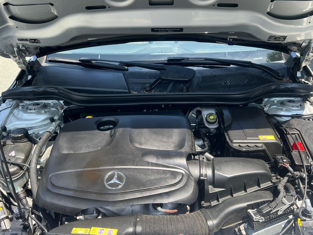 2015 Mercedes-Benz GLA-Class Image 23