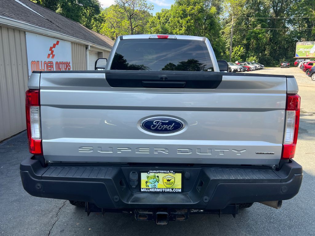 2017 Ford F-250 Image 4
