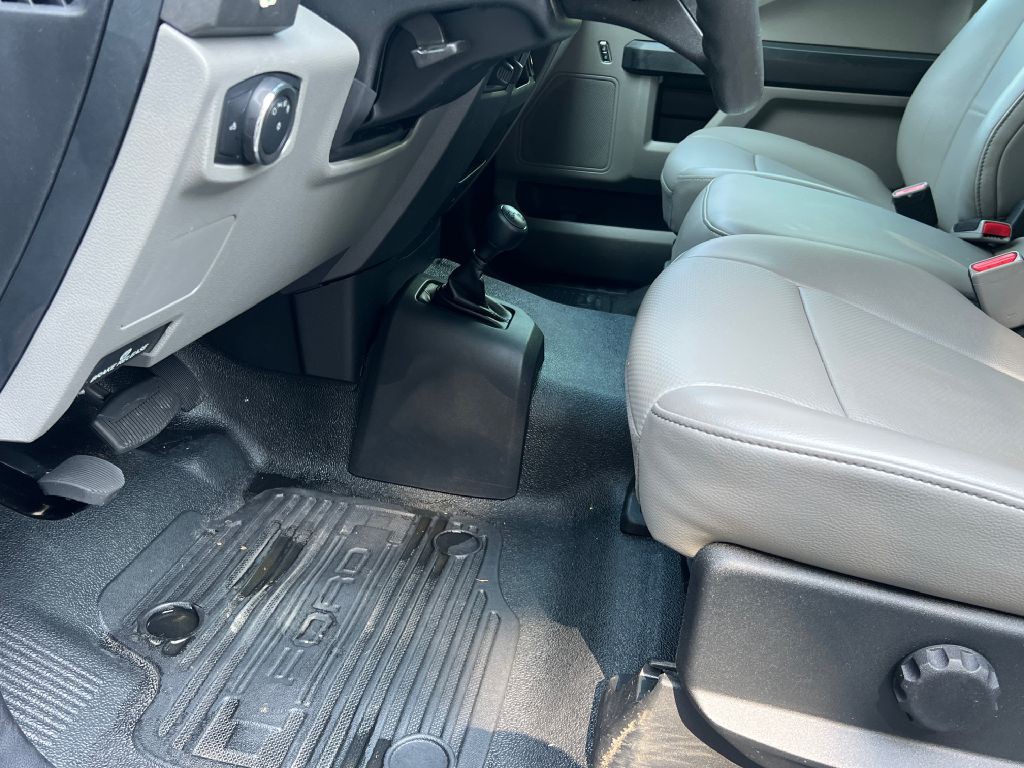 2017 Ford F-250 Image 10