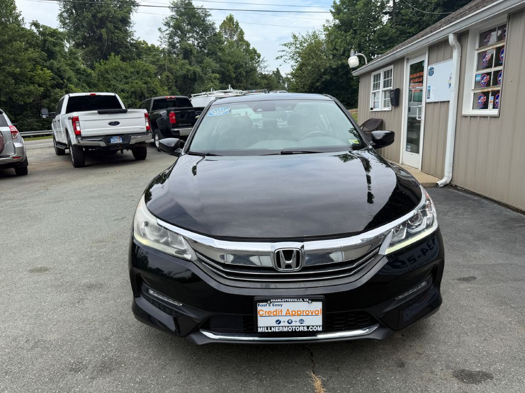 2016 Honda Accord Image 2