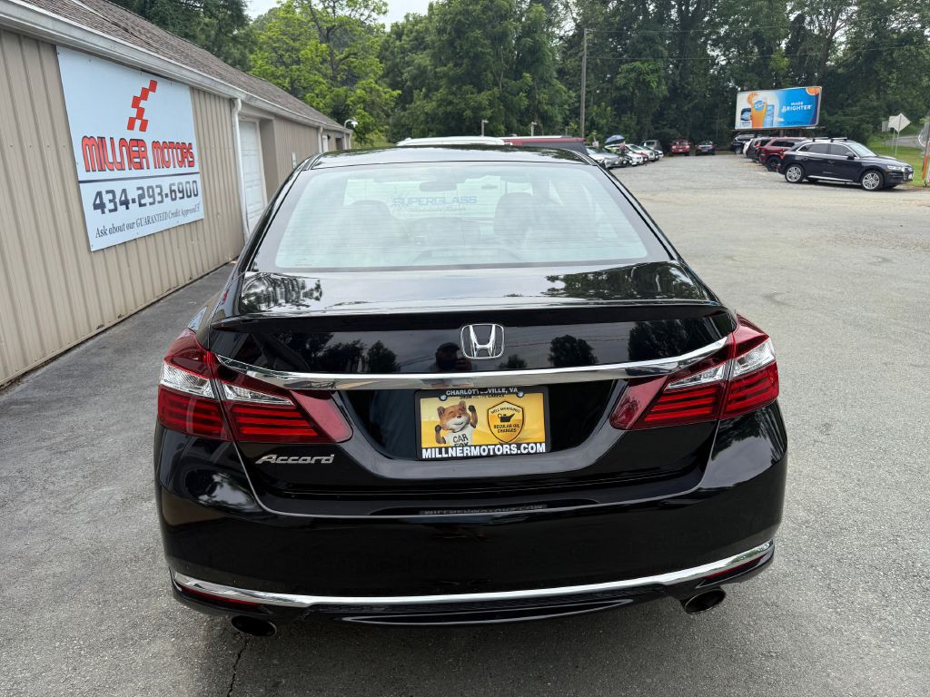 2016 Honda Accord Image 4