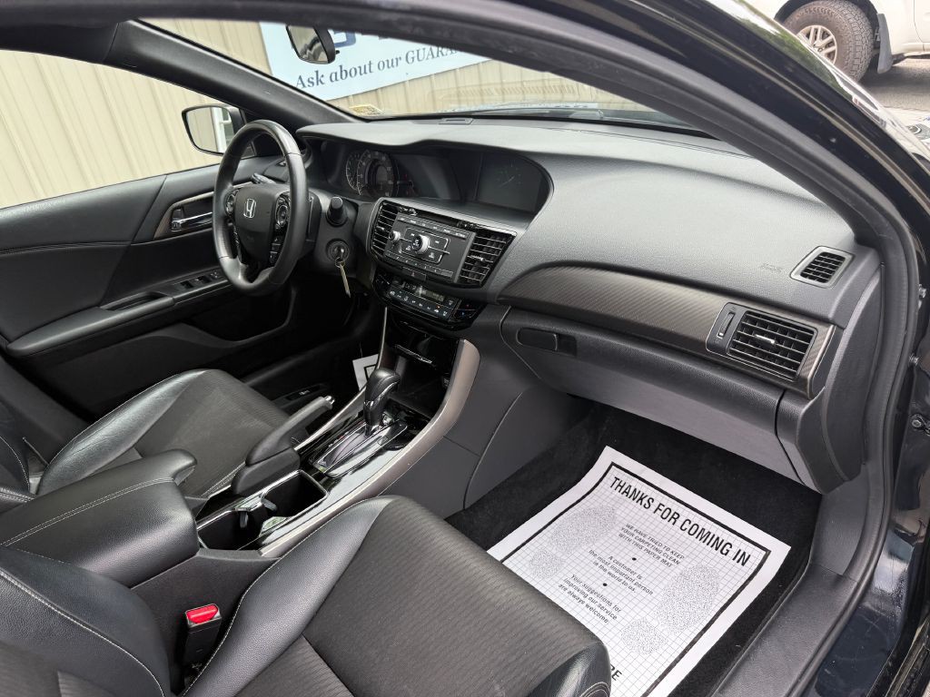 2016 Honda Accord Image 11