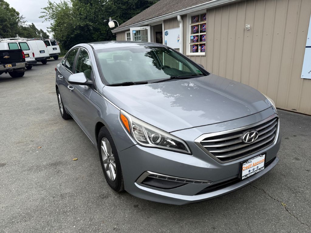 2015 Hyundai Sonata Image 2