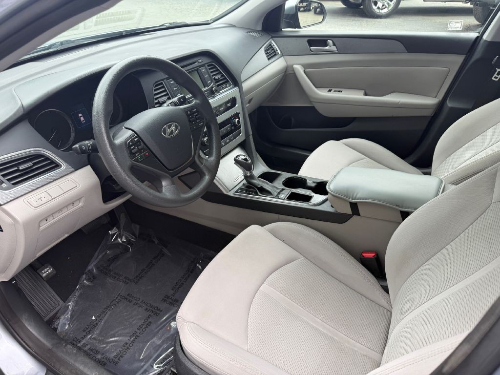 2015 Hyundai Sonata Image 12