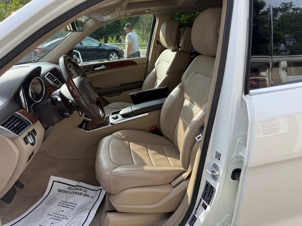 2014 Mercedes-Benz M-Class Image 8