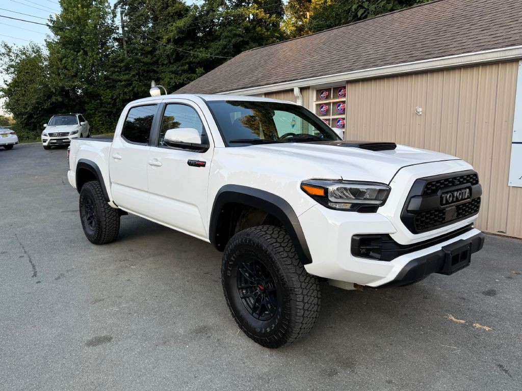 2020 Toyota Tacoma Image 2