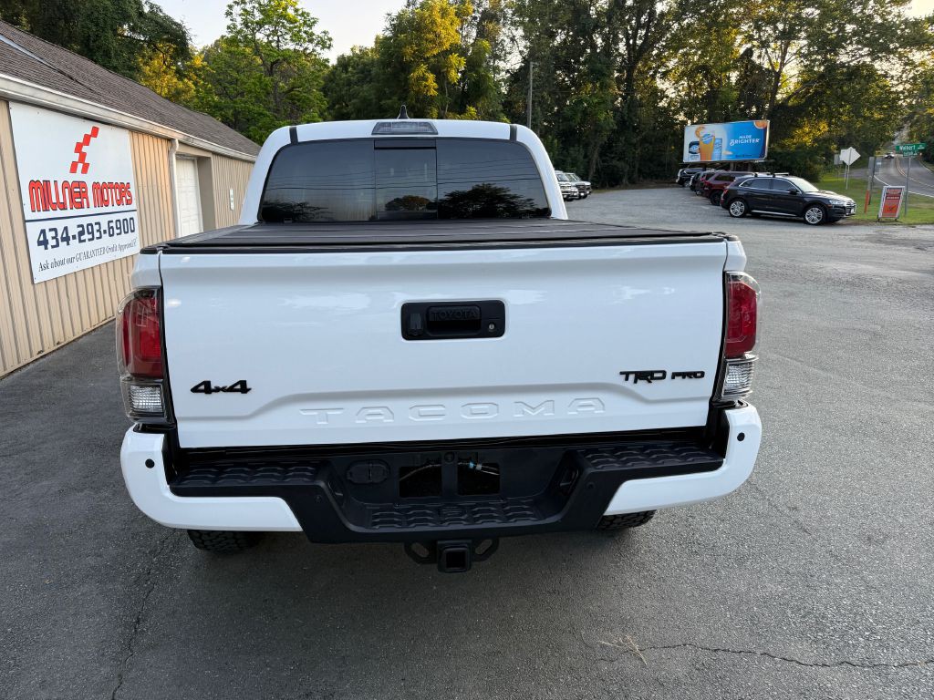 2020 Toyota Tacoma Image 10