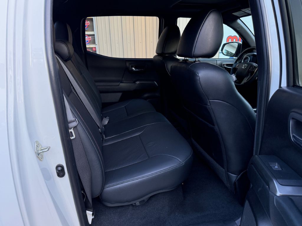 2020 Toyota Tacoma Image 13