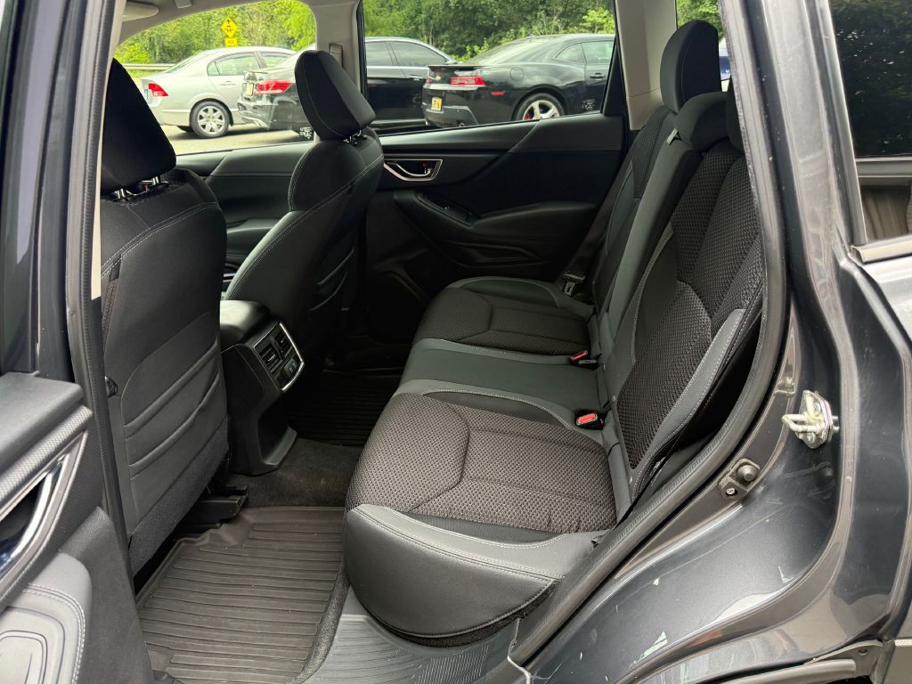 2020 Subaru Forester Image 9