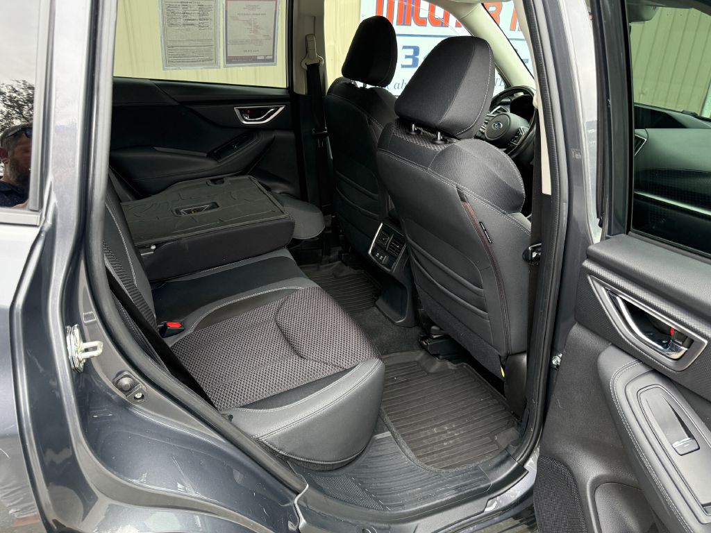 2020 Subaru Forester Image 12