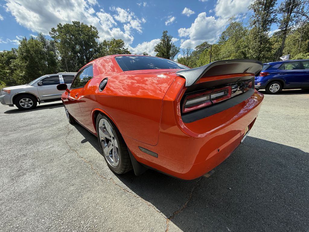 2013 Dodge Challenger Image 5