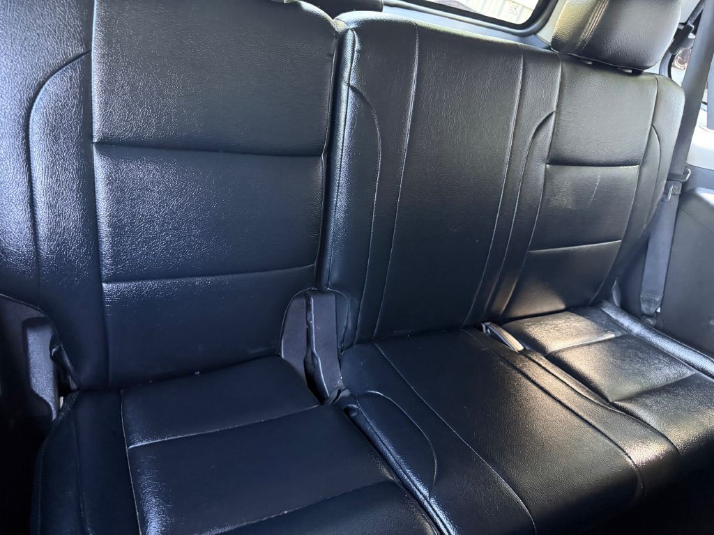 2010 Nissan Armada Image 18