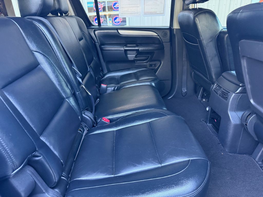 2010 Nissan Armada Image 19