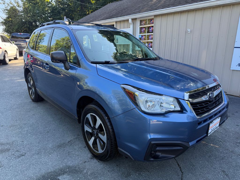 2017 Subaru Forester Image 2