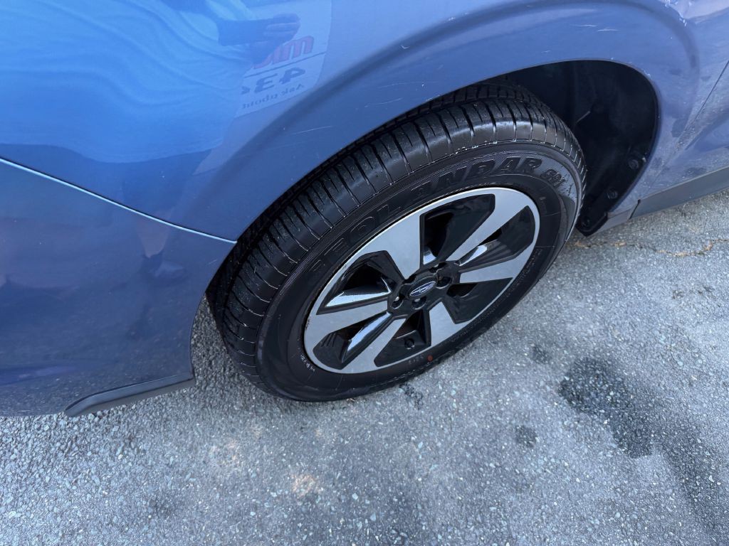 2017 Subaru Forester Image 26