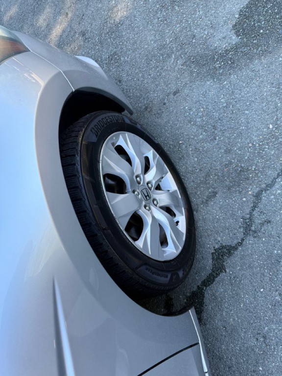 2010 Honda Accord Image 17