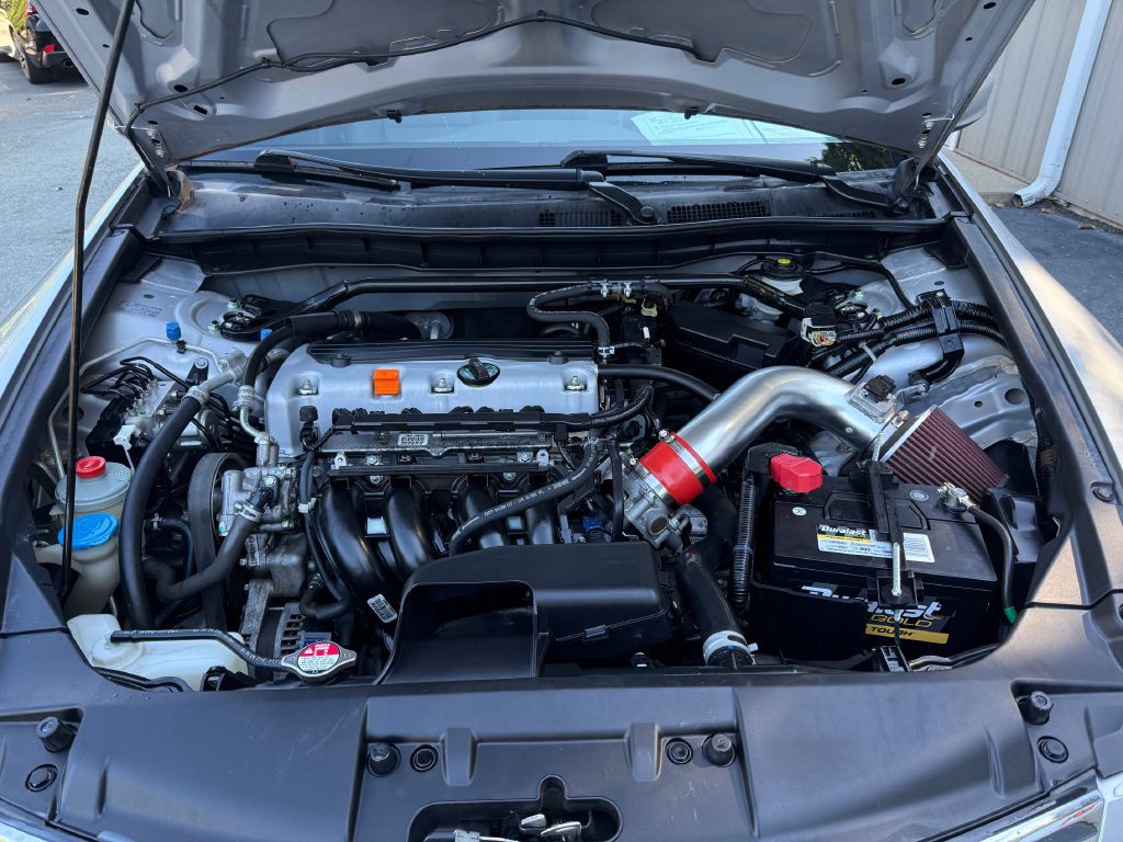 2010 Honda Accord Image 19