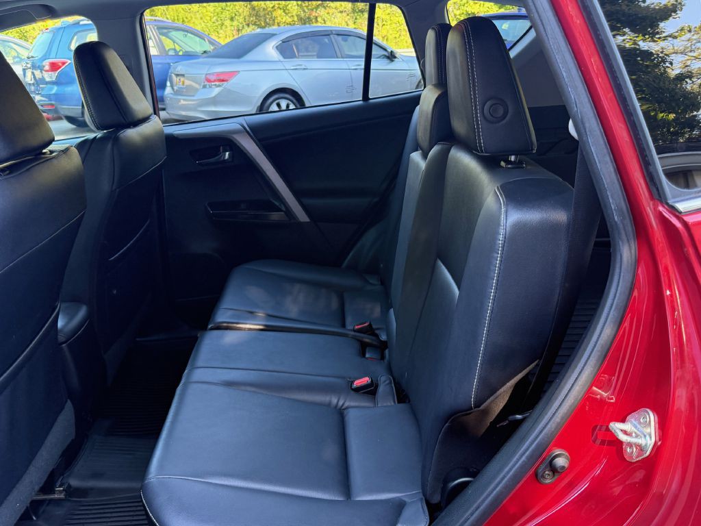 2016 Toyota Rav4 Image 13