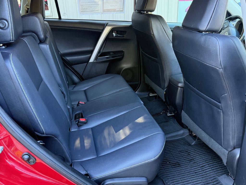 2016 Toyota Rav4 Image 15