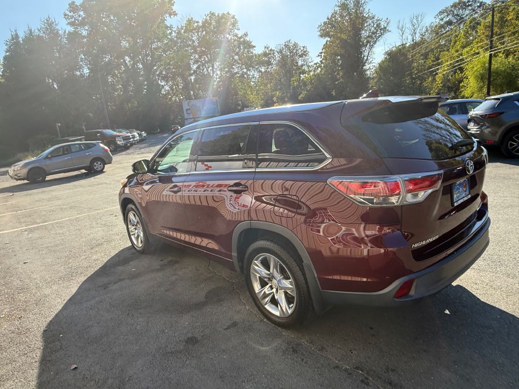 2015 Toyota Highlander Image 6