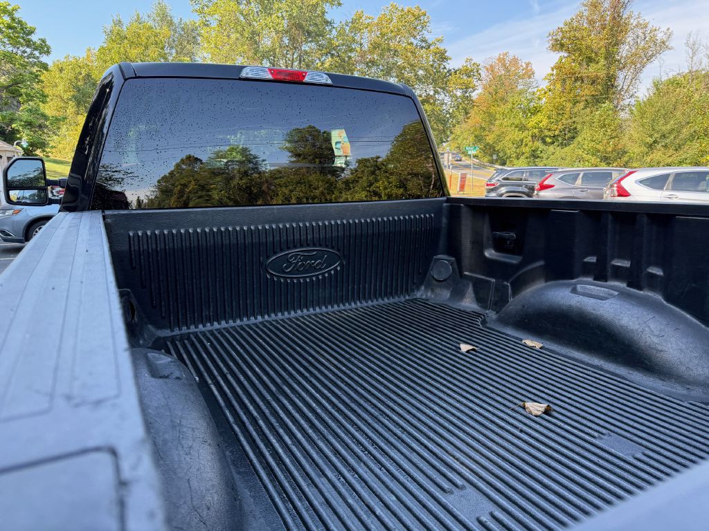 2017 Ford F-250 Image 9
