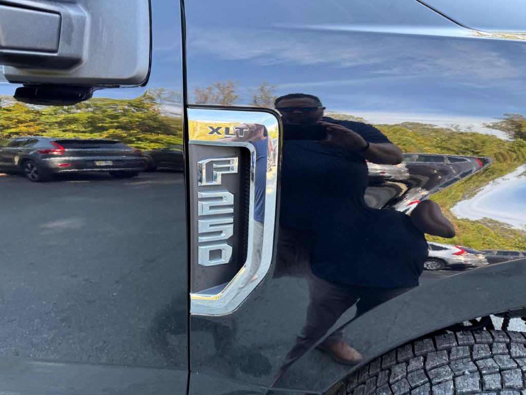 2017 Ford F-250 Image 12
