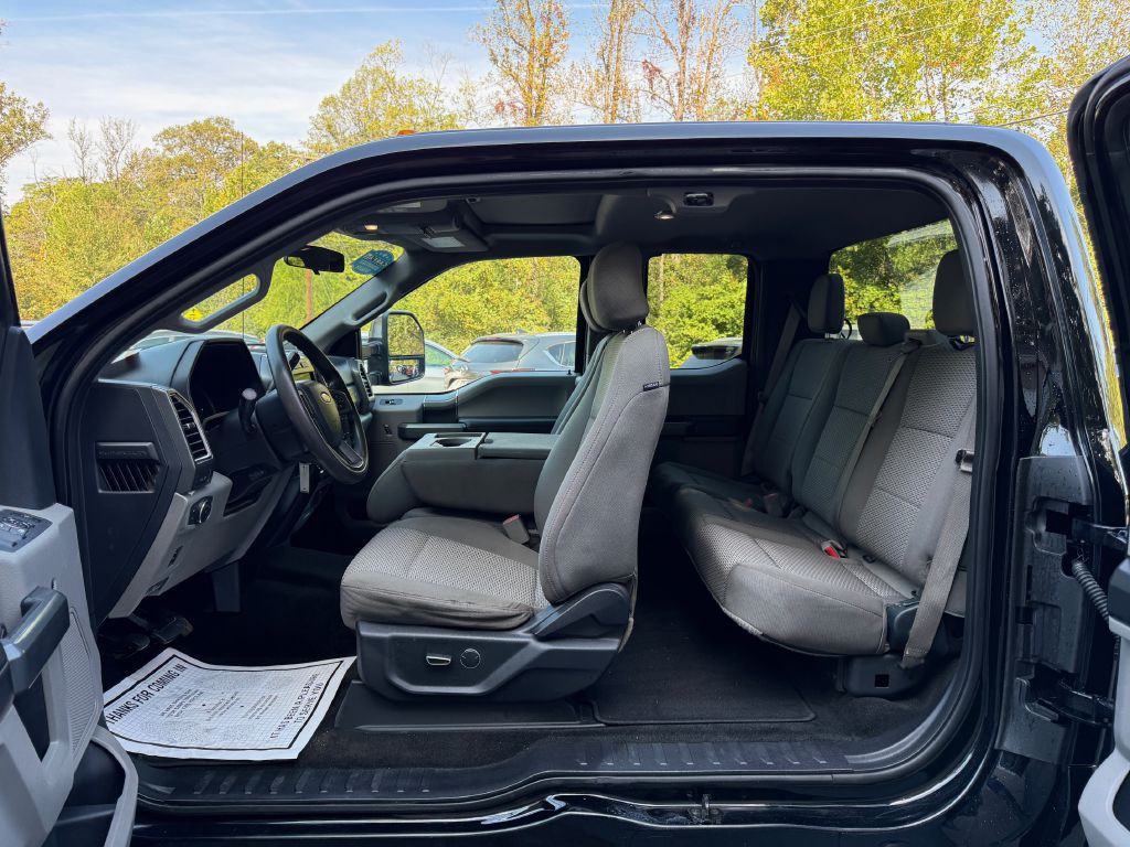 2017 Ford F-250 Image 16