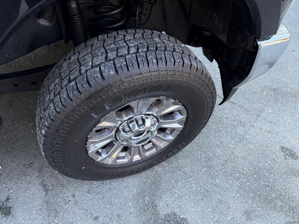 2017 Ford F-250 Image 22