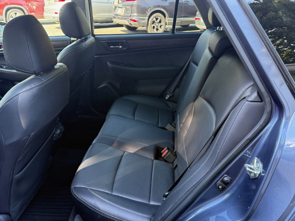 2018 Subaru Outback Image 8