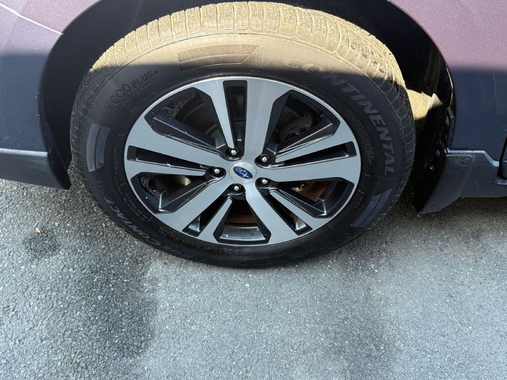 2018 Subaru Outback Image 17
