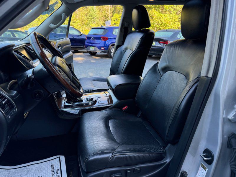 2019 INFINITI QX80 Image 10