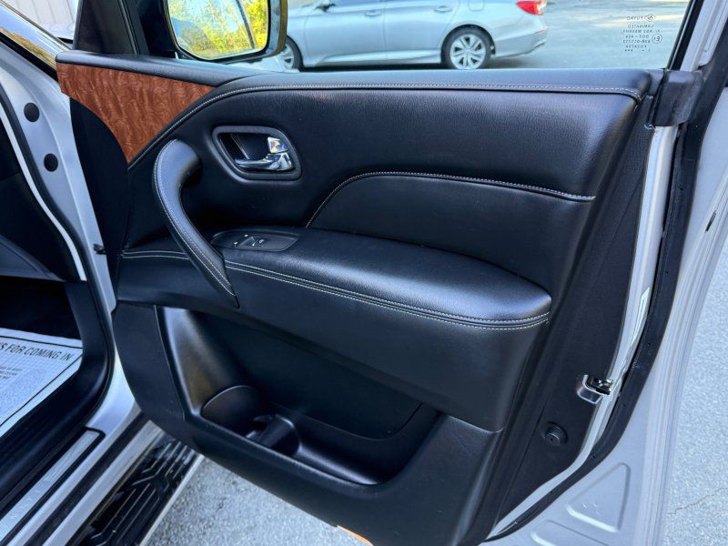 2019 INFINITI QX80 Image 14